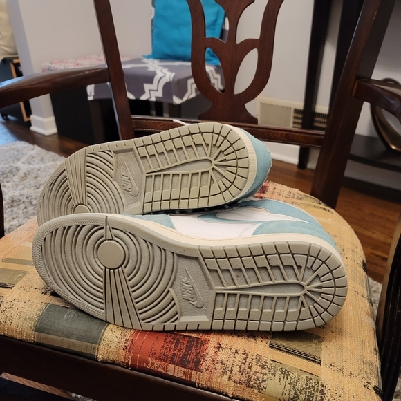 Sold....Jordan 1 Turbo Green size 13 - Picture 5 of 9